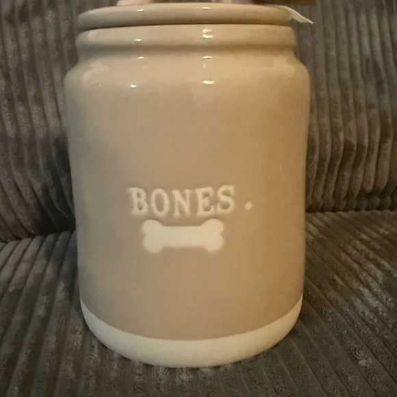 Rae Dunn Beige 'BONES' Ceramic Pet Treat Jar - Picture 1 of 9